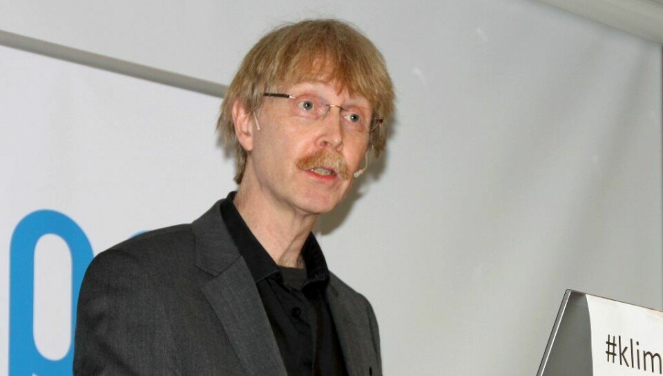 Forskningsleder Jan Fuglestvedt ved Cicero senter for klimaforskning. Forskningsleder Jan Fuglestvedt ved Cicero senter for klimaforskning.