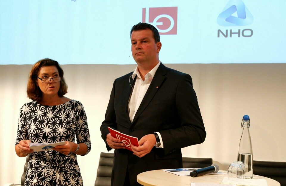 TO ÅR: I september 2015 lanserte LO og NHO et felles forslag til lavutslipssatsing, presentert av NHO-lede rKristin Skoen Lund og den gang nestleder i LO Hans-Christian Gabrielsen. I januar setter arbeidslivets parter av en uke til en kampansje for grønne arbeidsplasser. FOTO: GORM KALLESTAD/NTB SCANPIX