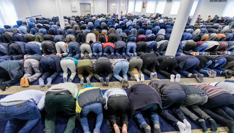 Sammenhengen mellom æresrelatert vold og islam er ikke så åpenbar som mange påstår, skriver Linda Noor. Sammenhengen mellom æresrelatert vold og islam er ikke så åpenbar som mange påstår, skriver Linda Noor.