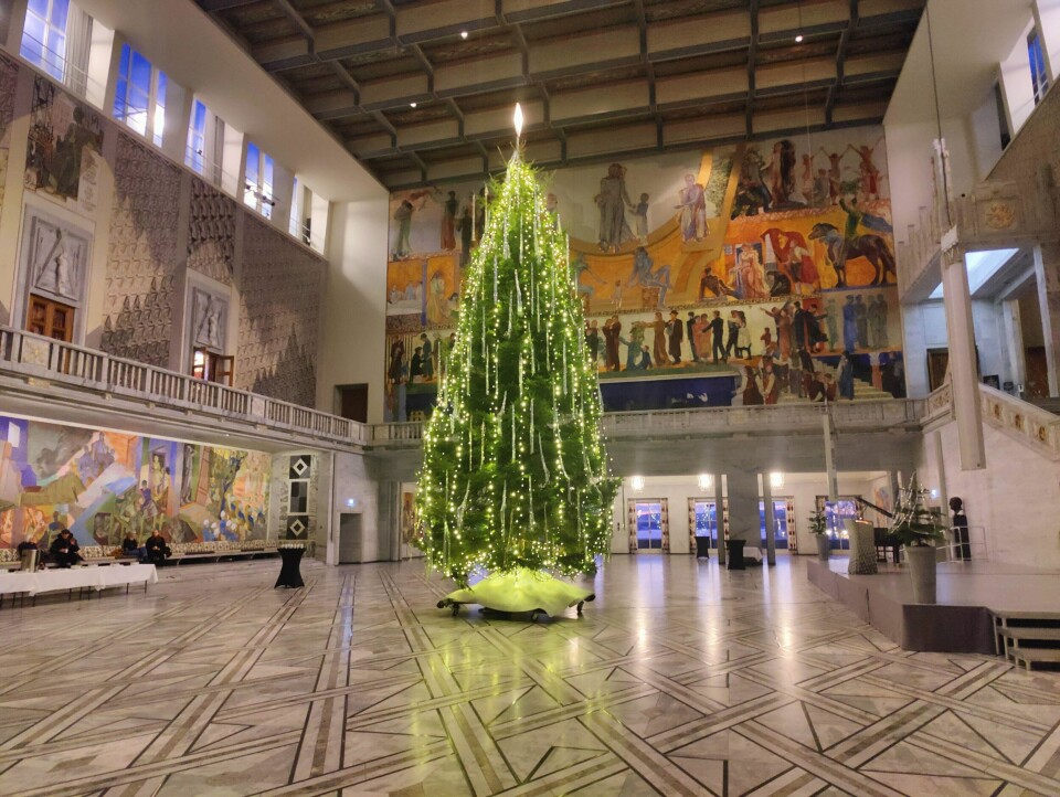 Juletre i Oslo Rådhus. For ordens skyld, dette er fjorårets tre. Juletre