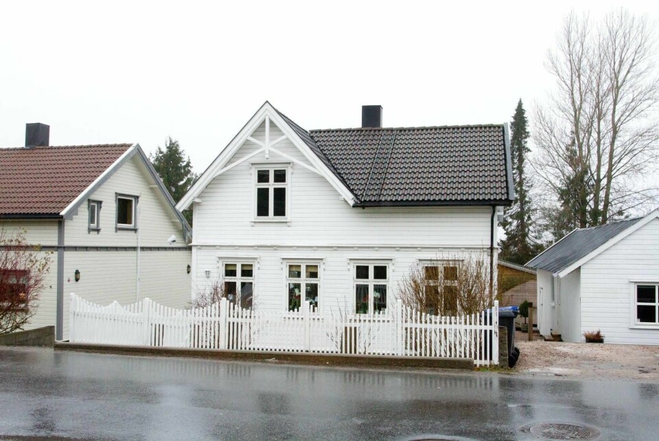 Roald Amundsens vei 149 (Gnr 614, bnr 167) er solgt for kr 2.710.000 fra Jostein Flatin til Rolf Arne Hesleskaug og Sarah Henrietta Hatschek (07.12.2018)