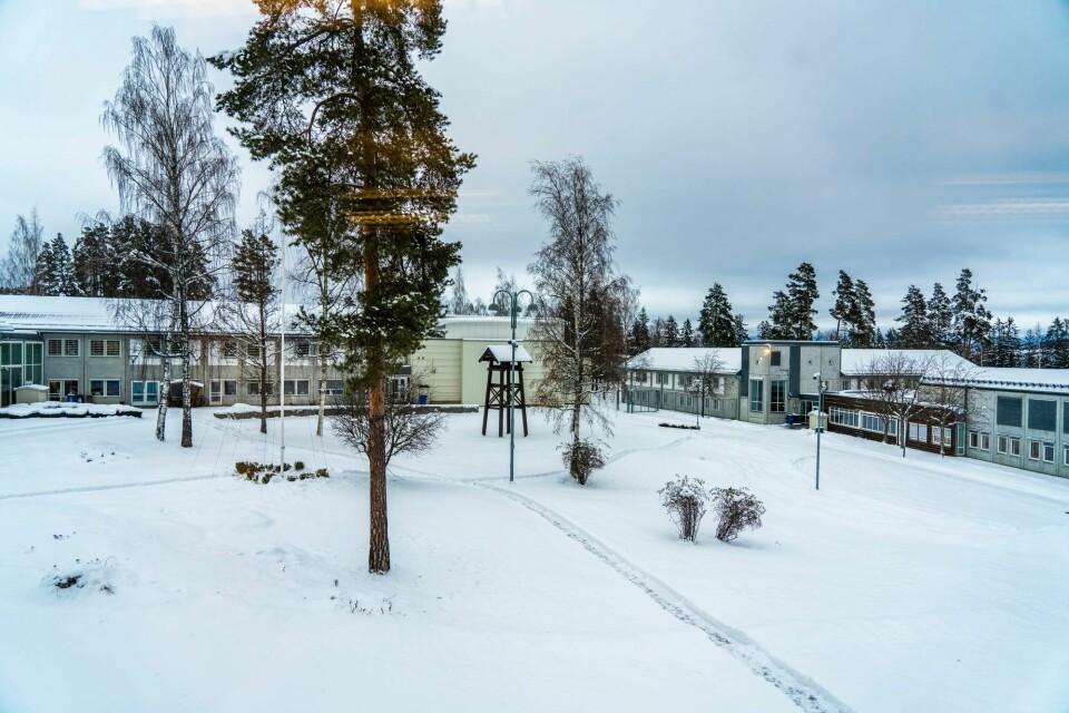 Oversiktsbilde med utsikt til treningshall, bibliotek og butikk i Ringerike fengsel. Oversiktsbilde med utsikt til treningshall, bibliotek og butikk i Ringerike fengsel.