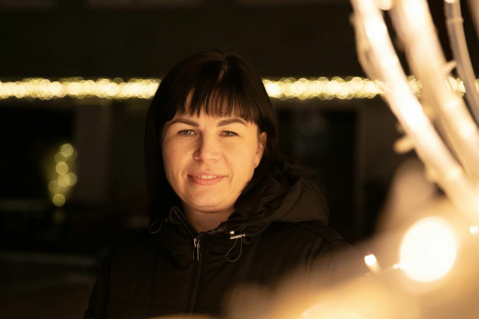Foruten å jobbe har Viktoriia Viktorova også engasjert seg som frivillig i Røde Kors. Foruten å jobbe har Viktoriia Viktorova også engasjert seg som frivillig i Røde Kors.