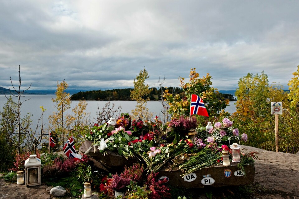 Fra da Utøya ble åpnet for pressen for første gang etter terrorangrepet, tre måneder senere. Fra da Utøya ble åpnet for pressen for første gang etter terrorangrepet, tre måneder senere.