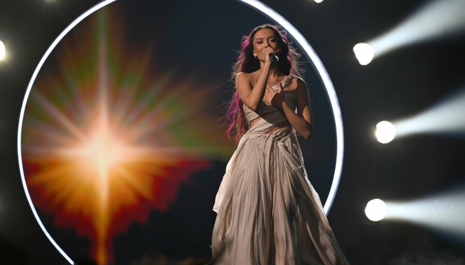 Eden Golan representerte Israel med låten 'Hurricane' under finalen Eurovision Song Contest 2024. Eden Golan fremførte Israels bidrag «Hurricane» til jubel og buing. Foto: Jessica Gow/TT / NTB