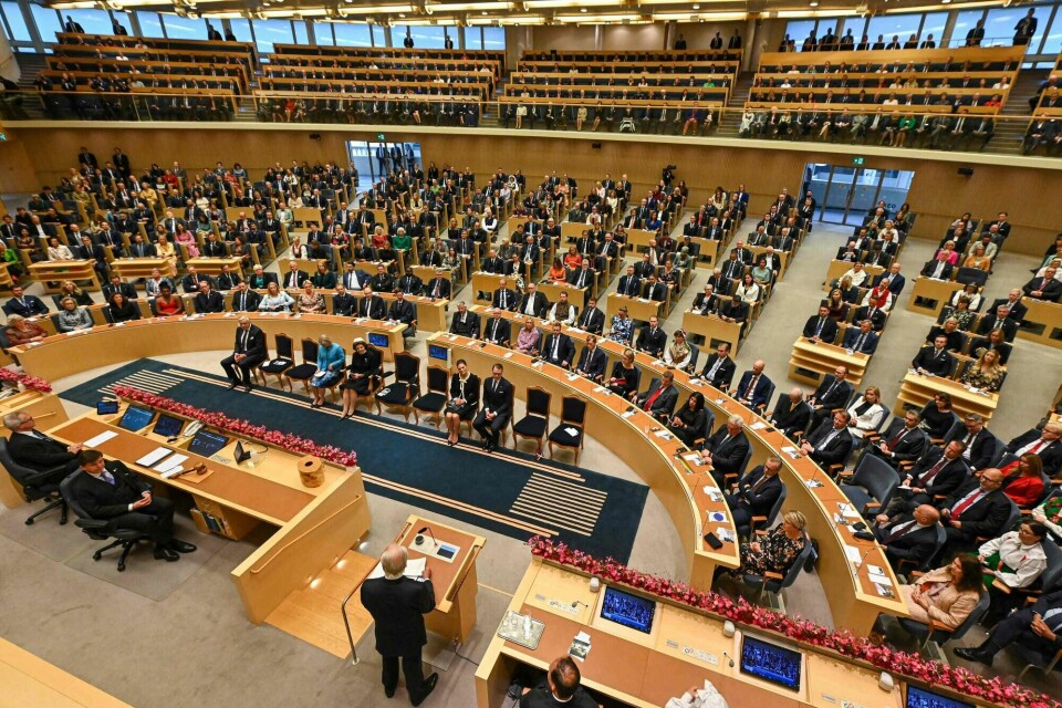 Lovforslaget i Riksdagen ble klubbet igjennom med 234 mot 94 stemmer. Dette bildet av det svenske parlamentet er fra 2022. Lovforslaget i Riksdagen ble klubbet igjennom med 234 mot 94 stemmer. Dette bildet av det svenske parlamentet er fra 2022.