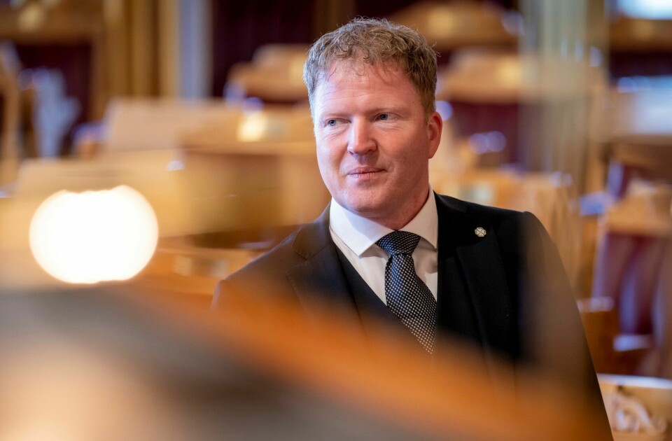 Oslo 20220518. Kommunal- og distriktsminister Sigbjørn Gjelsvik (Sp) Oslo 20220518. Kommunal- og distriktsminister Sigbjørn Gjelsvik (Sp) under den muntlige spørretimen i Stortinget onsdag.Foto: Heiko Junge / NTB