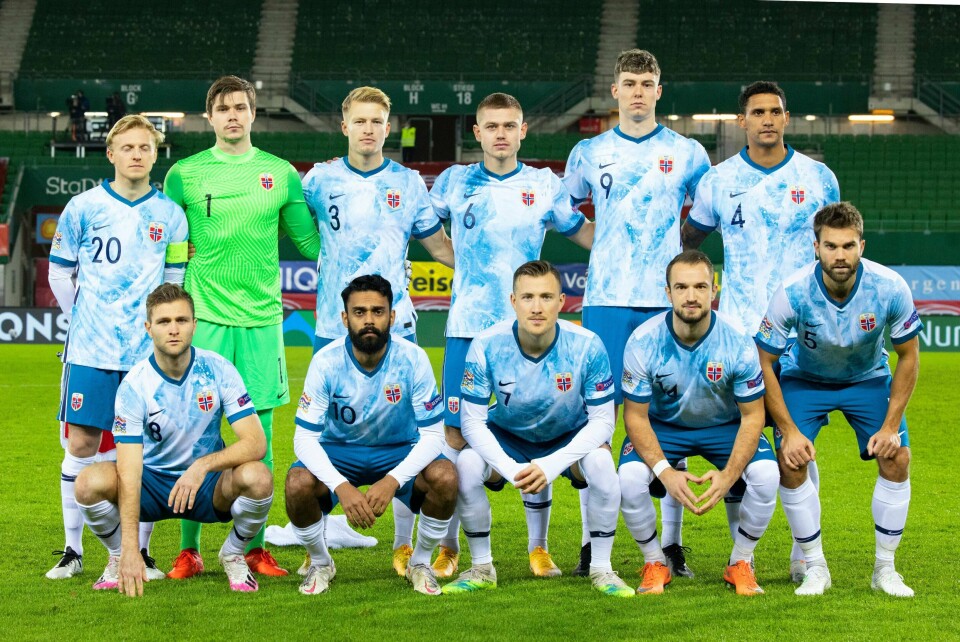 RAs sportsleder Espen Iversen mener at alle kan lære noe av det norske nødlandslaget. Foto: Foto: ÖFB/Christopher Kelemen / NTB