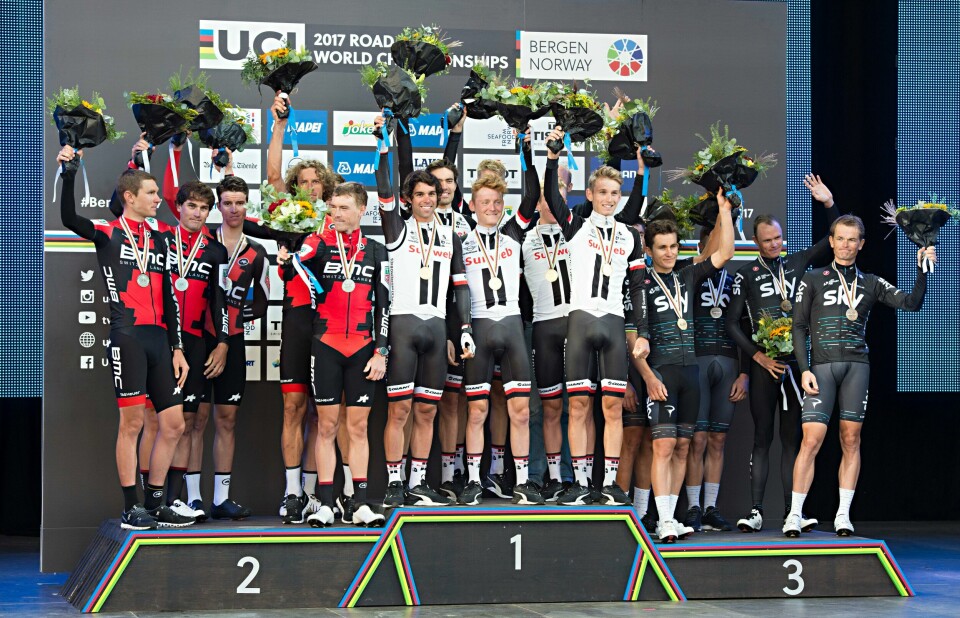 Rohan Dennis (helt til venstre) er siktet for drap på sin kone lørdag. Rohan Dennis (helt til venstre) er siktet for drap på sin kone lørdag.Foto: Marit Hommedal / NTB