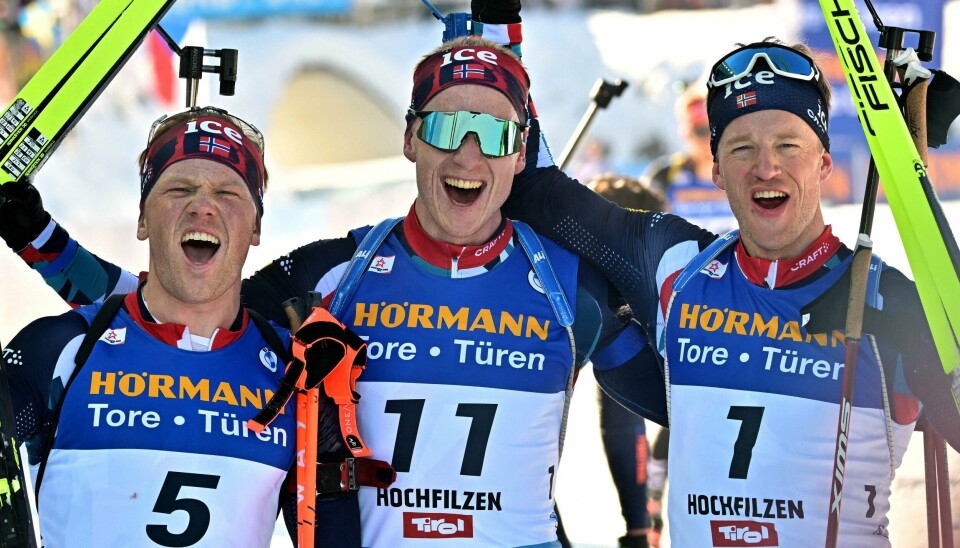 Johannes Dale, Johannes Thingnes Bø Tarjei Bø var sammen på podiet etter lørdagens jaktstart. Johannes Dale, Johannes Thingnes Bø Tarjei Bø var sammen på podiet etter lørdagens jaktstart.