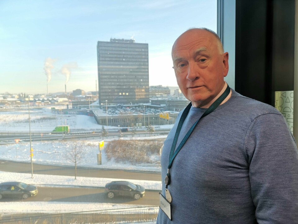 Dag S. Hanssen i CBA fagformidling har nettopp sagt opp 120 fast ansatte. Han sier noen av dem vil få faste ansettelser andre steder, men de aller fleste vil havne på Nav på nyåret. Dag S. Hanssen i CBA fagformidling har nettopp sagt opp 140 fast ansatte. Han sier noen av dem vil få faste ansettelser andre steder, men de aller fleste vil havne på Nav på nyåret.
