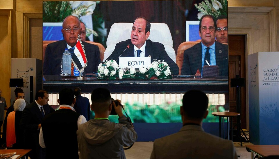 Egypts president Abdel-Fattah al-Sisi sier målet med møtet er en kjøreplan for fred i Midtøsten. Egypts president Abdel-Fattah al-Sisi sier målet med møtet er en kjøreplan for fred i Midtøsten.