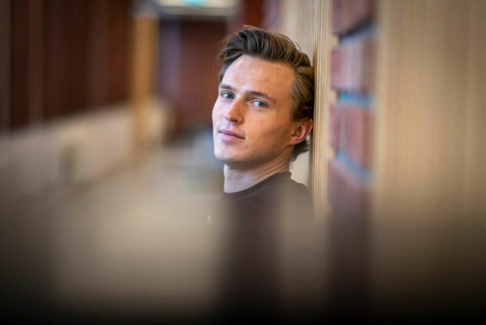Karsten Warholm fotografert under et pressetreff på Norges Idrettshøyskole i forbindelse med OL i Tokyo.