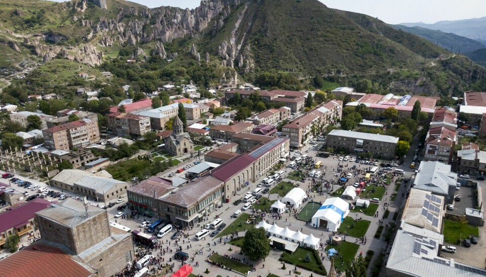 I den armenske byen Goris er det etablert teltleir for etniske armenere på flukt fra Nagorno-Karabakh. I den armenske byen Goris er det etablert teltleir for etniske armenere på flukt fra Nagorno-Karabakh. Foto: AP / NTB