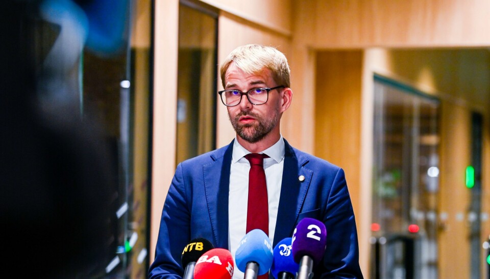 Roger Valhammer (Ap) trakk seg som byrådsleder i Bergen fredag. Nå ønsker AUF at Høyre skal styre i Bergen. Byrådsleder i Bergen, Roger Valhammer, trakk seg fredag kveld. Foto: Marit Hommedal / NTB