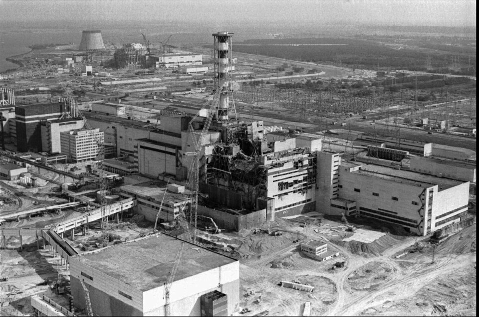 Flyfoto av kjernekraftverket i Tsjernobyl, kort tid etter ulykken i 1986. Flyfoto av kjernekraftverket i Tsjernobyl, kort tid etter ulykken i 1986.