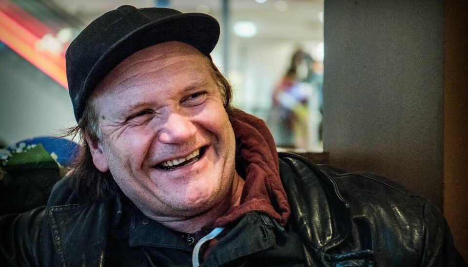 Espen Hana stiller opp for Varmestuens Venner og håper publikum gjør det samme. Espen Hana stiller opp for Varmestuens Venner og håper publikum gjør det samme.