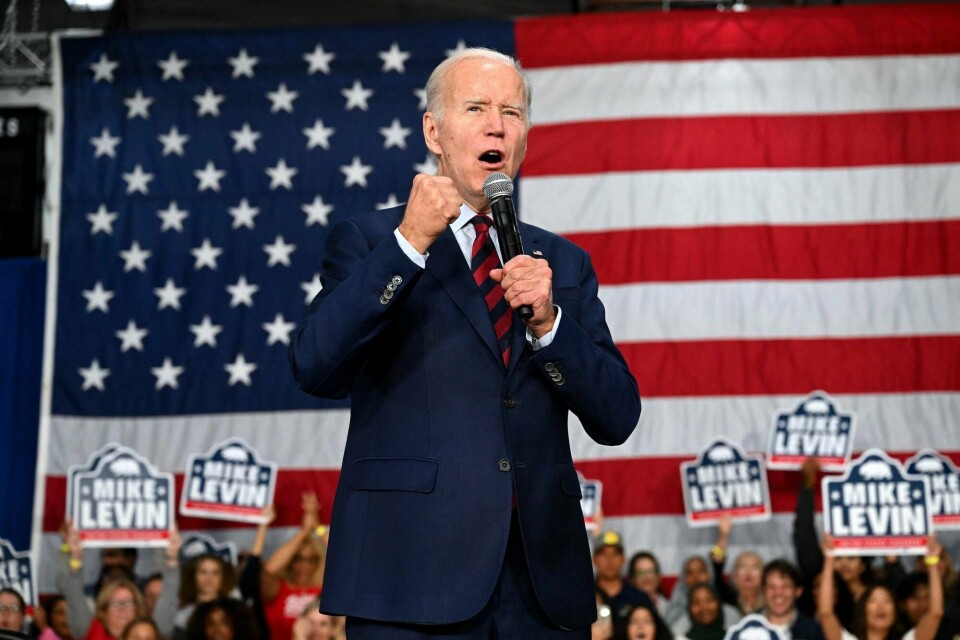 President Joe Biden er ikke selv på valg, men har deltatt på mange valgmøter. Her på et møte for demokraten Mike Levin i Oceanside, California. President Joe Biden er ikke selv på valg, men har deltatt på mange valgmøter. Her på et møte for demokraten Mike Levin i Oceanside, California.