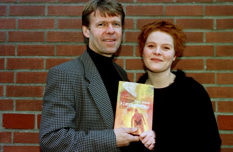 Her er forfatteren Per Arne Dahl da han ga ut boken for første gang, med Anne Kristin Hagesæther som illustrerte boka. Her er forfatteren Per Arne Dahl da han ga ut boken for første gang med Anne Kristin Hagesæther som illustrerte boka.