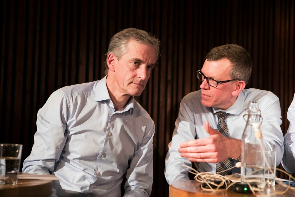 Statsminister Jonas Gahr Støre kommer ikke helt nært nok i Kjetil B. Alstadheims bok om Støre og krigen. Statsminister Jonas Gahr Støre kommer ikke helt nært nok i Kjetil B. Alstadheims bok om Støre og krigen.