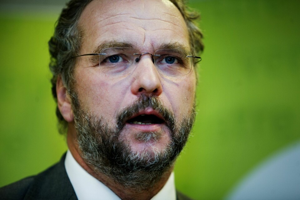 Tidligere Venstre-leder Lars Sponheim (66) er utnevnt som æresmedlem i Unge Venstre. Her er han fotografert på talerstolen under et landsstyremøte i Venstre i 2009. Tidligere Venstre-leder Lars Sponheim (66) er utnevnt som æresmedlem i Unge Venstre. Her er han fotografert på talerstolen under et landsstyremøte i Venstre i 2009. Foto: Jon-Michael Josefsen / NTB