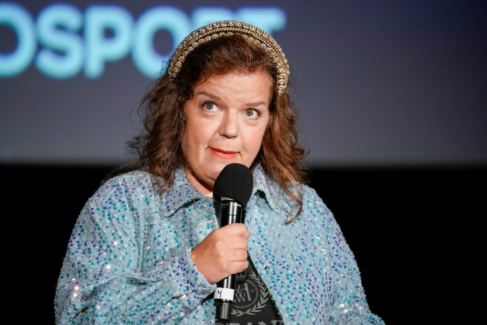 Else Kåss Furuseth har skrevet bok om å klare å si nei, men understreker at det ikke er en selvhjelpsbok. Else Kåss Furuseth under presentasjonen på Odeon kino av programmene for kommende høst på TVNorge, HBO Max, Discovery+ og Warner Bros. Foto: Stian Lysberg Solum / NTB