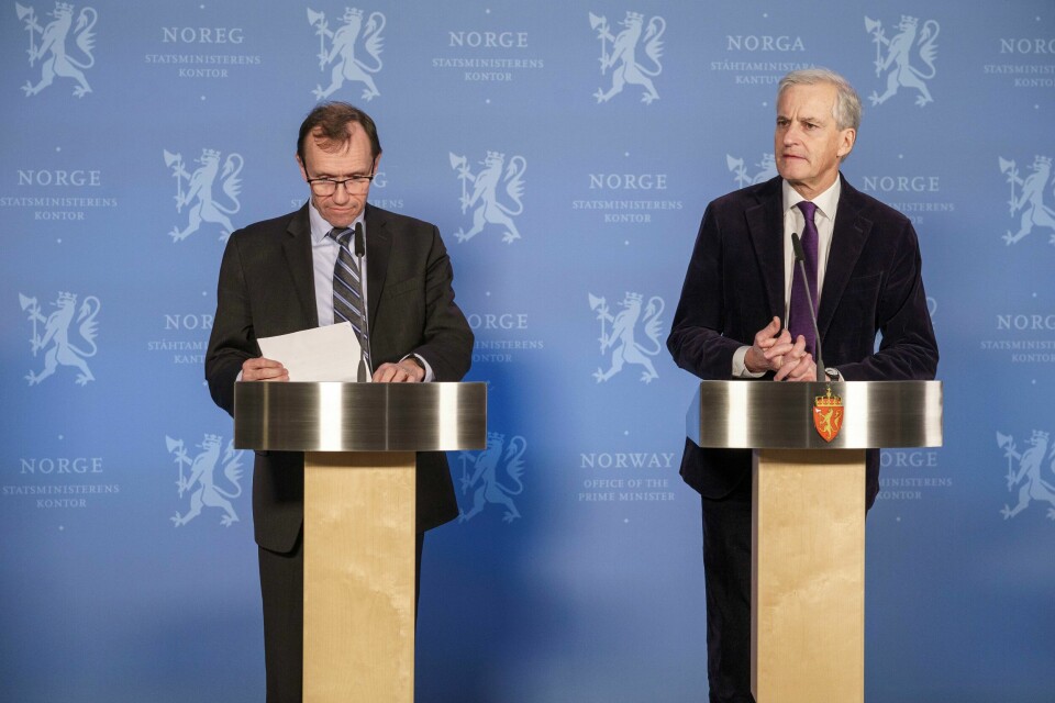 Utenriksminister Espen Barth Eide (Ap) (t.v.) og statsminister Jonas Gahr Støre (Ap) holdt en pressekonferanse om norske borgere i Gaza onsdag ettermiddag. Utenriksminister Espen Barth Eide (Ap) (t.v.) og statsminister Jonas Gahr Støre (Ap) holdt en pressekonferanse om norske borgere i Gaza onsdag ettermiddag.