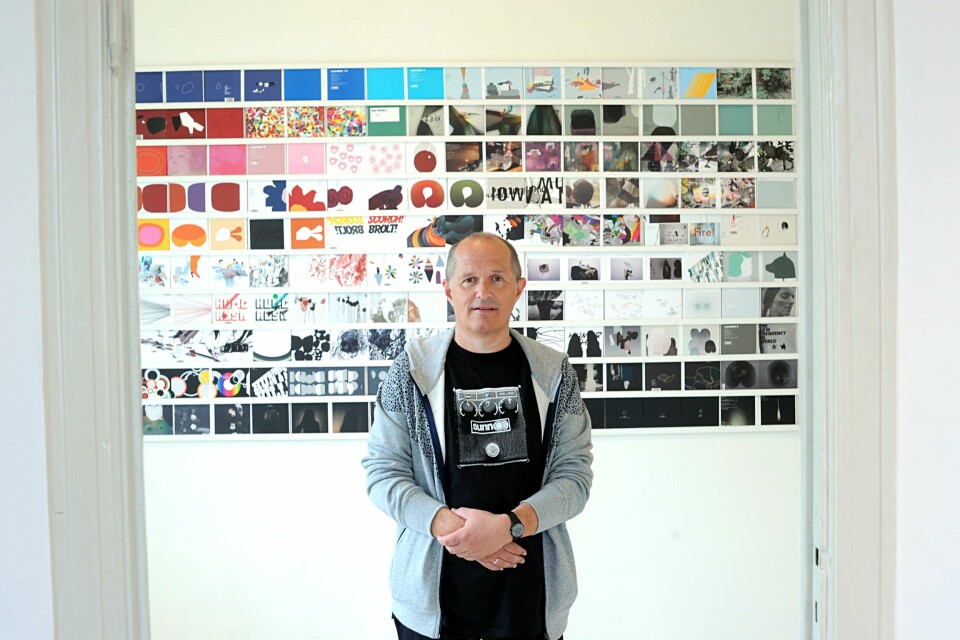 Rune Kristoffersen foran noen av albumcoverne til Kim Hiorthøi på Moldejazz i 2020, da Rune Grammofon var 'label in residence'. Foto: Vidar Ruud / NTB Rune Kristoffersen foran et knippe albumcovere på Moldejazz i 2020, da Rune Grammofon var «label in residence». Foto: Vidar Ruud / NTB
