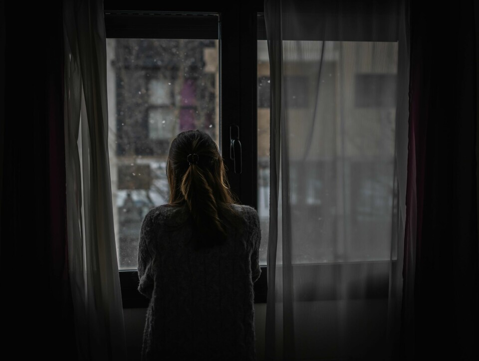 Vold i nære relasjoner er et samfunnsproblem, mener leder av krisesenter. Vold i nære relasjoner er et samfunnsproblem, mener leder av krisesenter.