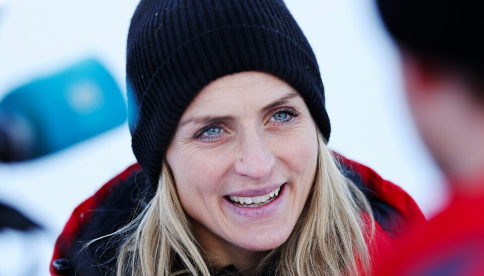 Therese Johaug kommenterer langrennene på Beitostølen for NRK. Therese Johaug kommenterer langrennene på Beitostølen for NRK.