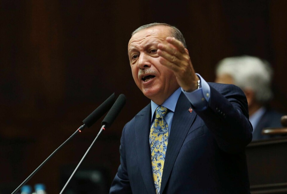 Tyrkias president Recep Tayyip Erdogan mener Saudi-Arabia hadde planlagt drapet på den regimekritiske journalisten Jamal Khashoggi og krever å få utlevert de skyldige.