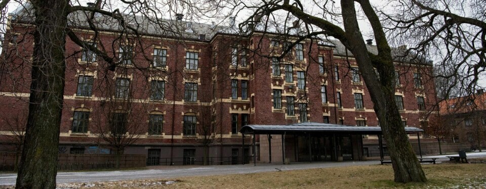 MYNTGATA 2: Kjøpt i 2017 for 338 millioner kroner. I dag er det blant annet atelierer der, mens planene for skole jobbes med. FOTO: MIMSY MØLLER