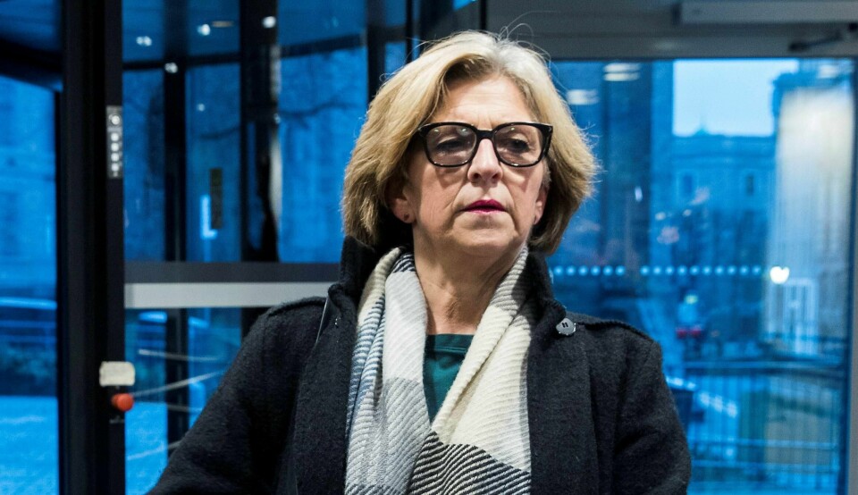 Eli Gunhild By, leder i Norsk Sykepleierforbund, mener det ikke er noe galt med arbeidsmiljøloven til tross for at den brytes hundretusenvis av ganger i året.