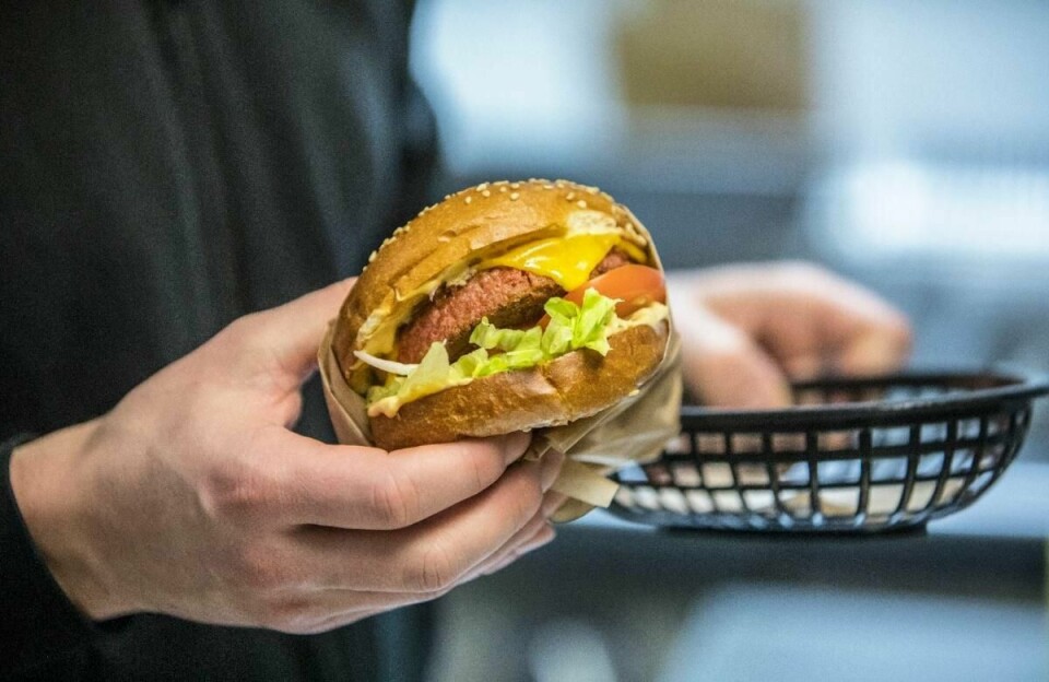 Vi spiser mindre sukker enn noensinne, men fortsatt for mye salt og fett