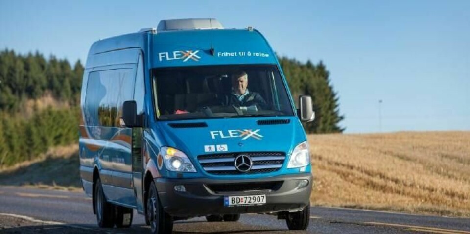 Hva har vi på Nordre Rolvsøy fått for de 10 millionene kronene som ble bevilget til gratisbuss? spør Bjørg Løkkevik, beboer i Seppoveien på Rolvsøy .