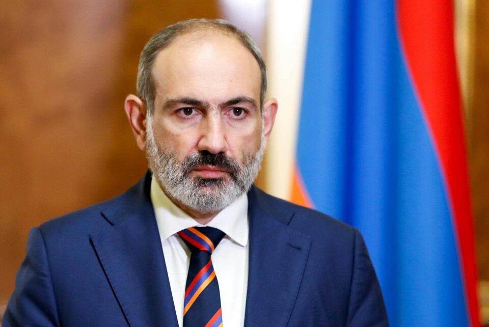 Armenias statsminister Nikol Pasjinian da han holdt en TV-sendt tale i slutten av september.