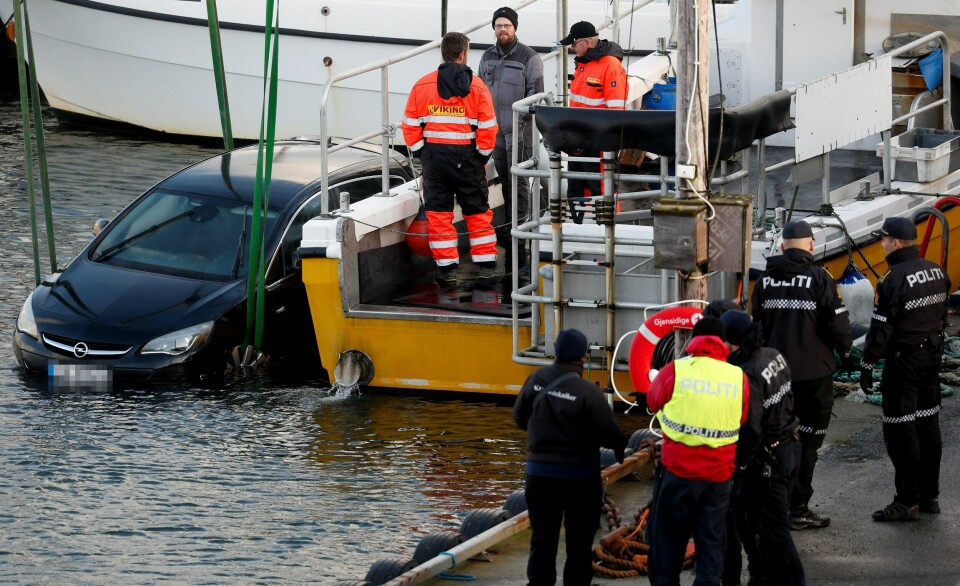 Rettssaken mot mennene som er tiltalt for drap eller medvirkning til drap på Sigbjørn Sveli på Regestranden i Sola, starter tirsdag 10. november. Bilen hans ble dumpet i sjøen i Ølberg havn, rundt halvannen kilometer fra der 44-åringen ble funnet drept. Foto: Jan Kåre Ness / NTB