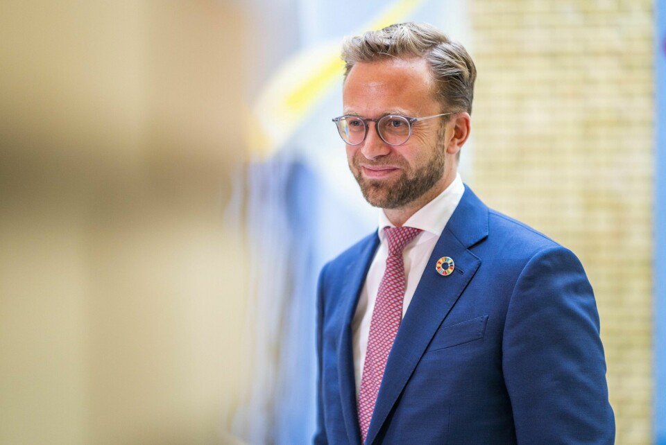 Kommunalminister Nikolai Astrup (H) og regjeringen driver med kronisk underfinansiering av kommunene, mener Pål Asle Pettersen (Rødt).