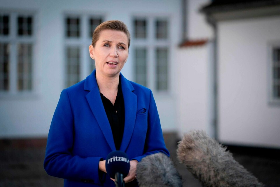 Danmarks statsminister Mette Frederiksen, her utenfor statsministerboligen i november