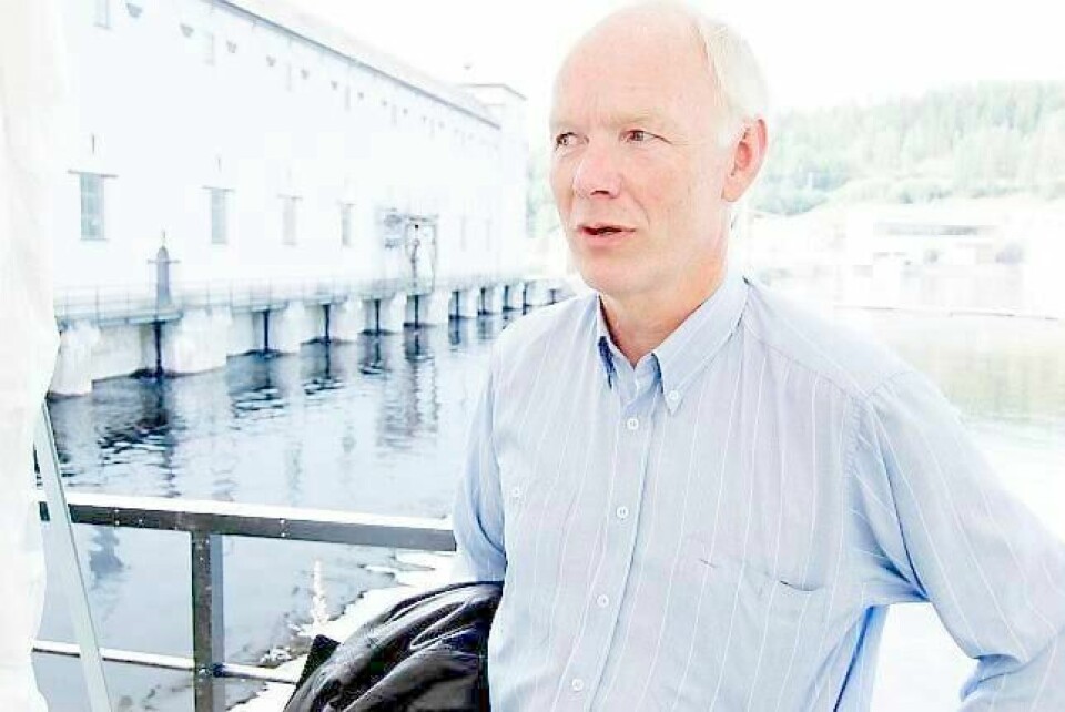 Per Olaf Lundteigen er skuffet over politikerne fra Buskerud som ikke ville møte menneskerettighetsforkjemperen Dalai Lama igår under Norges-besøket. FOTO: HENRIK HIIM