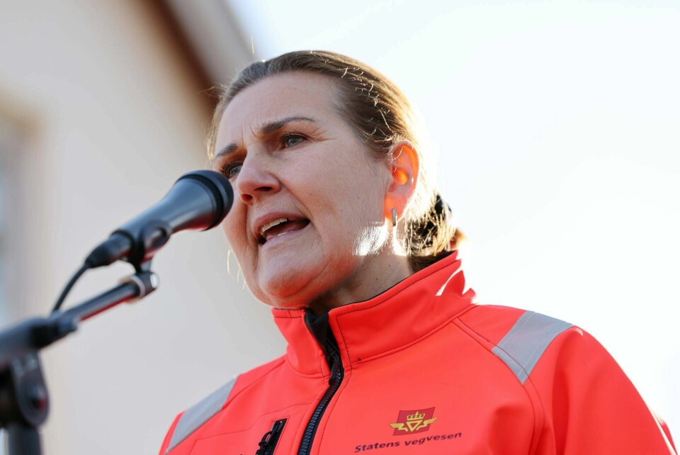 Vegdirektør Ingrid Dahl Hovland. Ramstadsletta 20201103. Vegdirektør Ingrid Dahl Hovland under anleggsstarten for Lysaker–Ramstadsletta som er første byggetrinn av E18 Vestkorridoren. Prosjektet omfatter rundt 4,4 kilometer hovedvei med kollektivfelt. Det bygges også ny sykkelvei. I tillegg blir det ny fylkesvei mellom Gjønnes og E18 og ny forbindelse fra Strand til Fornebu.Foto: Ørn E. Borgen / NTB