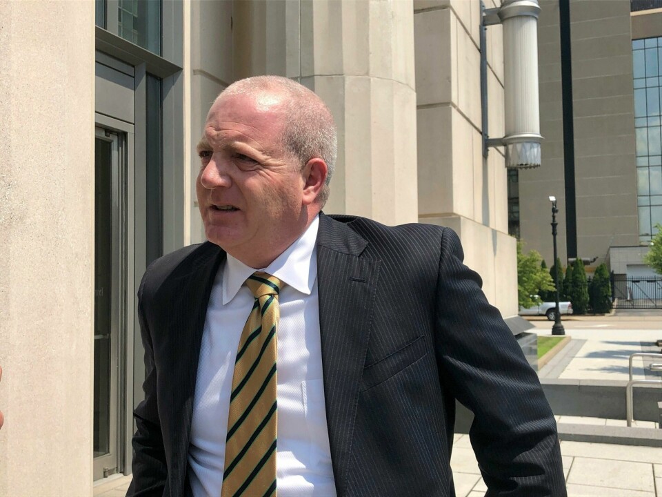 Advokat Paul T. Farrell, som representerer et fylke i West Virginia som gikk til sak mot tre farmasiselskaper for opioidkrisen i fylket. Foto: John Raby / AP / NTB Advokat Paul T. Farrell, som representerer tre farmasiselskaper som ble frikjent for ansvar for opioidkrisen i West Virginia. Foto: John Raby / AP / NTB