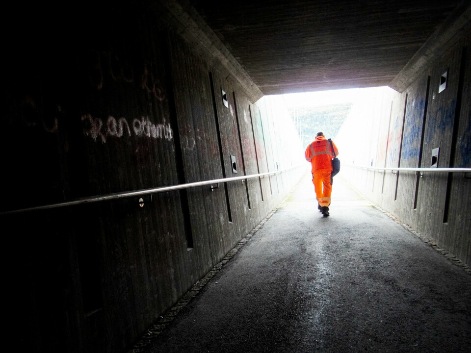 8 av 10 som i dag har en midlertidig ansettelse ønsker seg en fast ansettelse i stedet for en midlertidig. 8 av 10 som i dag har en midlertidig ansettelse ønsker seg en fast ansettelse i stedet for en midlertidig.