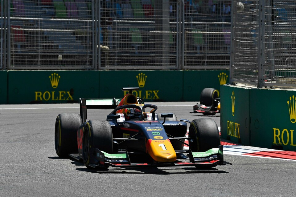 Dennis Hauger måtte bryte lørdagens sprintløp i Formel 2 allerede på første runde. Formel 2-føreren Dennis Hauger endte på xx.-plass i Østerrikes Grand Prix. Foto: Grand Prix Photoy / NTB
