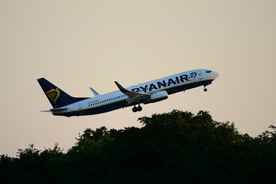 Et Ryanair-fly tar av fra flyplassen i Budapest. Et Ryanair-fly tar av fra flyplassen i Budapest. Foto: Anna Szilagyi / AP / NTB