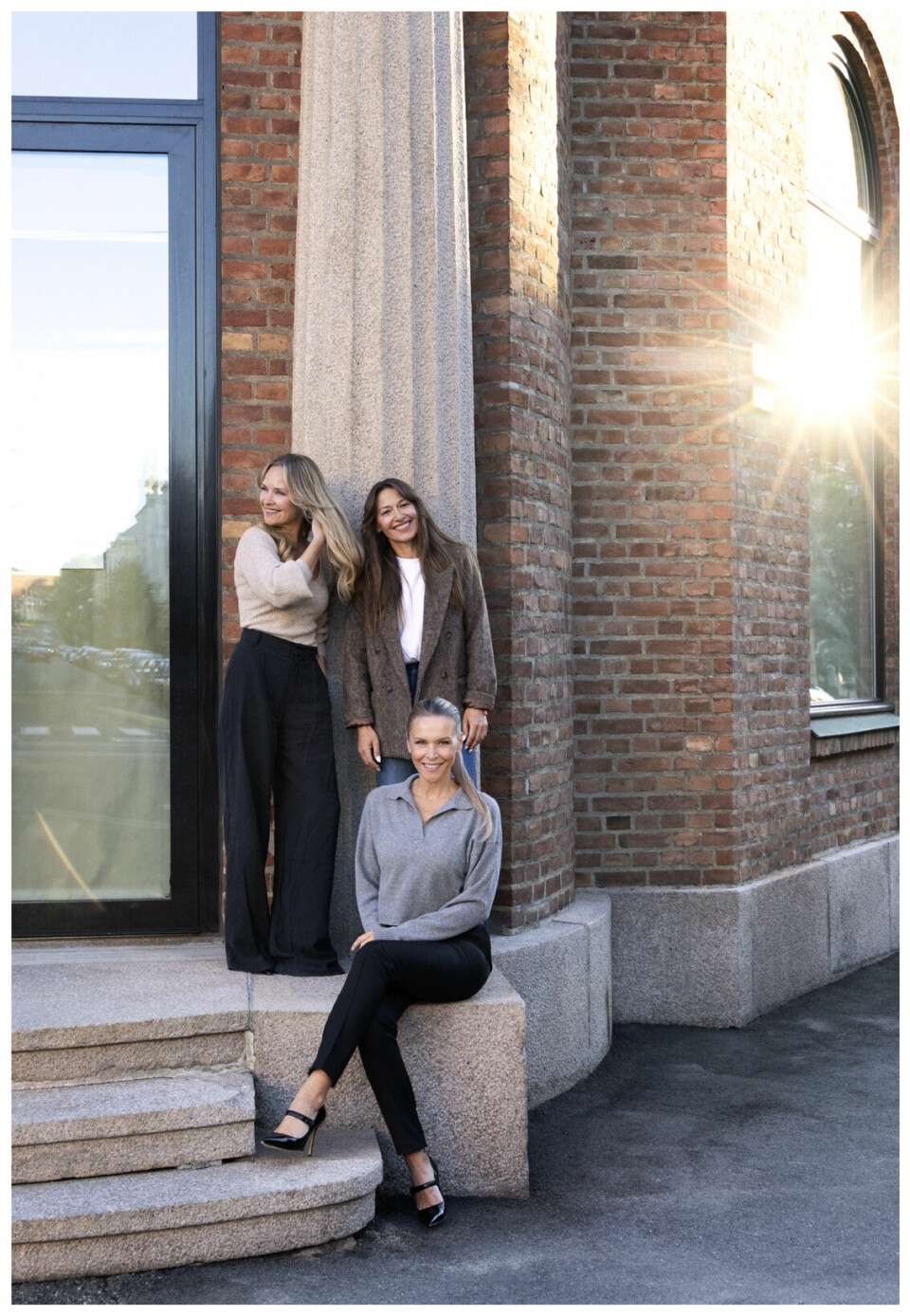 Pia Tjelta, Vanessa Rudjord og Synnøve Skarbø åpner en skjønnhetsklinikk på frogner i Oslo. Pia Tjelta, Vanessa Rudjord og Synnøve Skarbø åpner en skjønnhetsklinikk på frogner i Oslo.