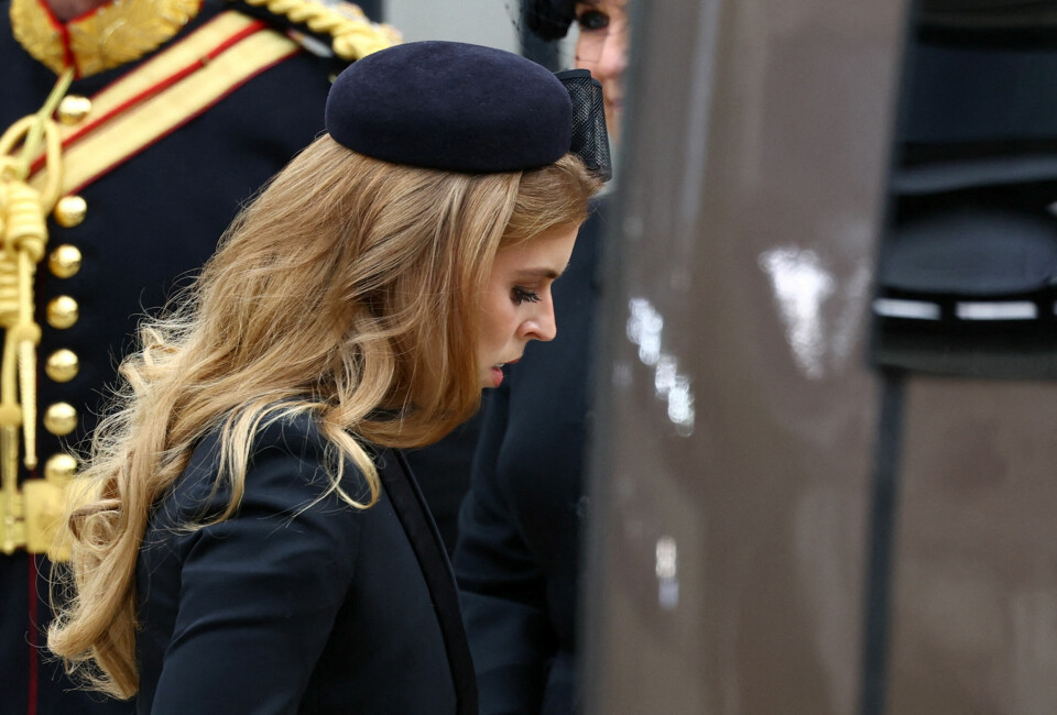 Prinsesse Beatrice ankommer Westminster Abbey. Prinsesse Beatrice