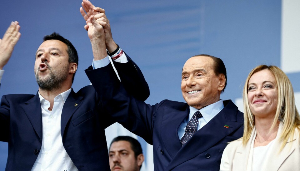 Tre av fire partiledere i sentrum-høyre-koalisjonen som går seirende ut av det italienske valget. Fra venstre: Ligaens Matteo Salvini, Forza Italias Silvio Berlusconi og Italias brødres Giorgia Meloni. Fra venstre: Ligaens Matteo Salvini, Forza Italias Silvio Berlusconi og Italias brødres Giorgia Meloni.
