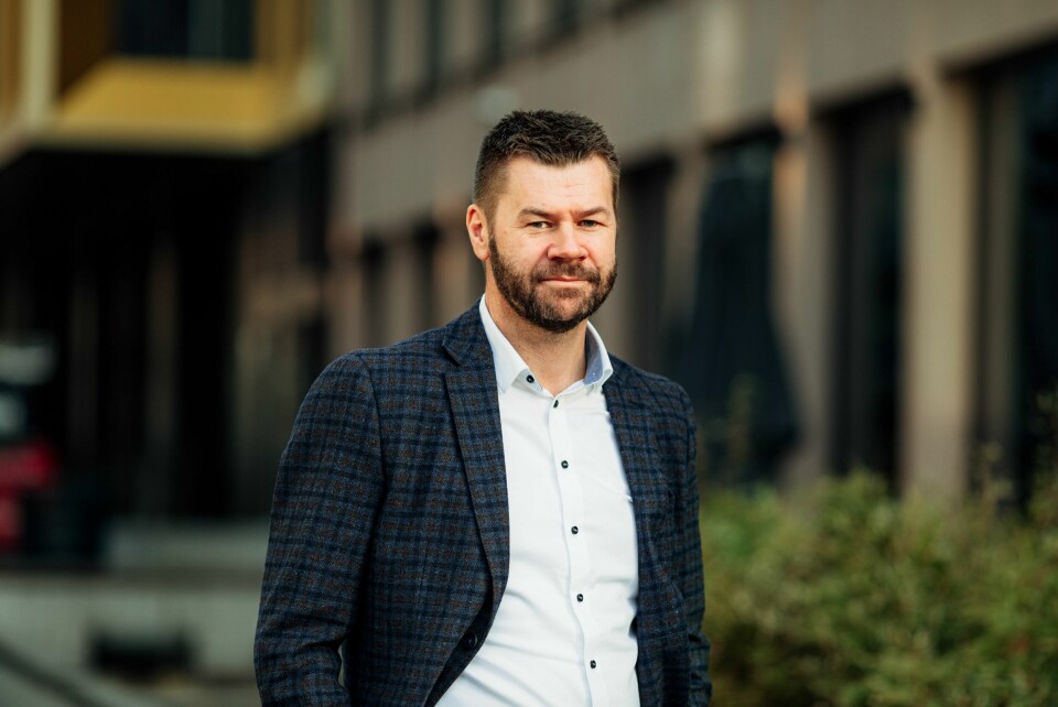 Steinar Thoresen Mann smiler svakt, ser seriøs ut