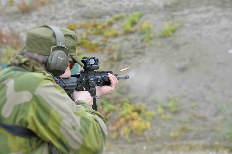 HV-distrikt 01 varsler at 2.000 soldater skal øve i gamle Østfold og Vestfold første halvdel av september, og at militær aktivitet vil bli synlig for publikum. HV-distrikt 01 varsler at 2.000 soldater skal øve i gamle Østfold og Vestfold første halvdel av september, og at militær aktivitet vil bli synlig for publikum.